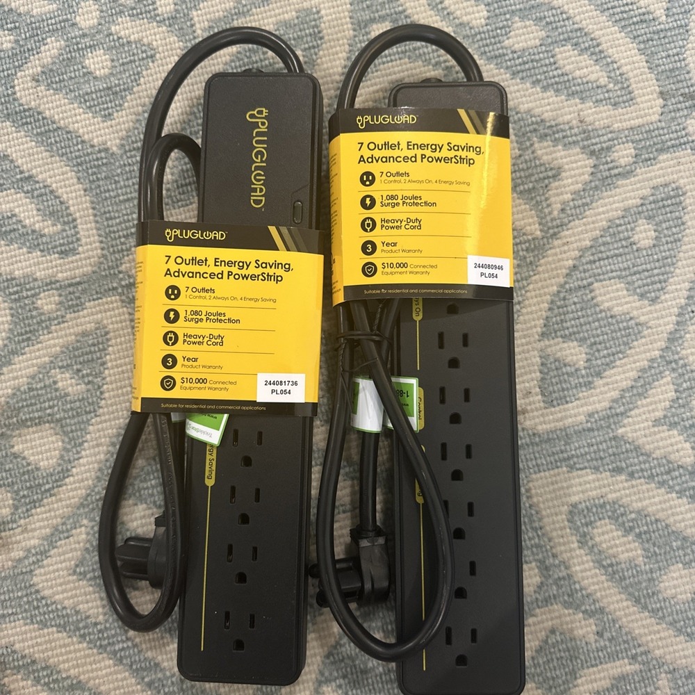 7 Outlet Powerstrip Surge Protector Lot of 2 PlugLoad PL07 Black NEW‎ NWT